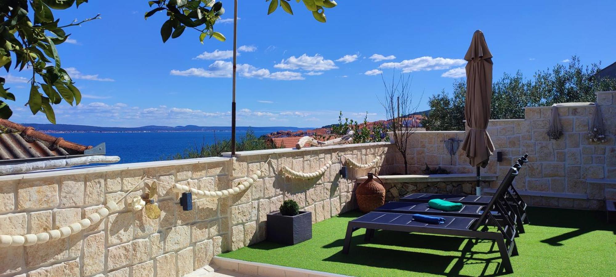 Luxury Sunrise Jacuzzi Apts, 50 M From The Beach Kali Exterior photo