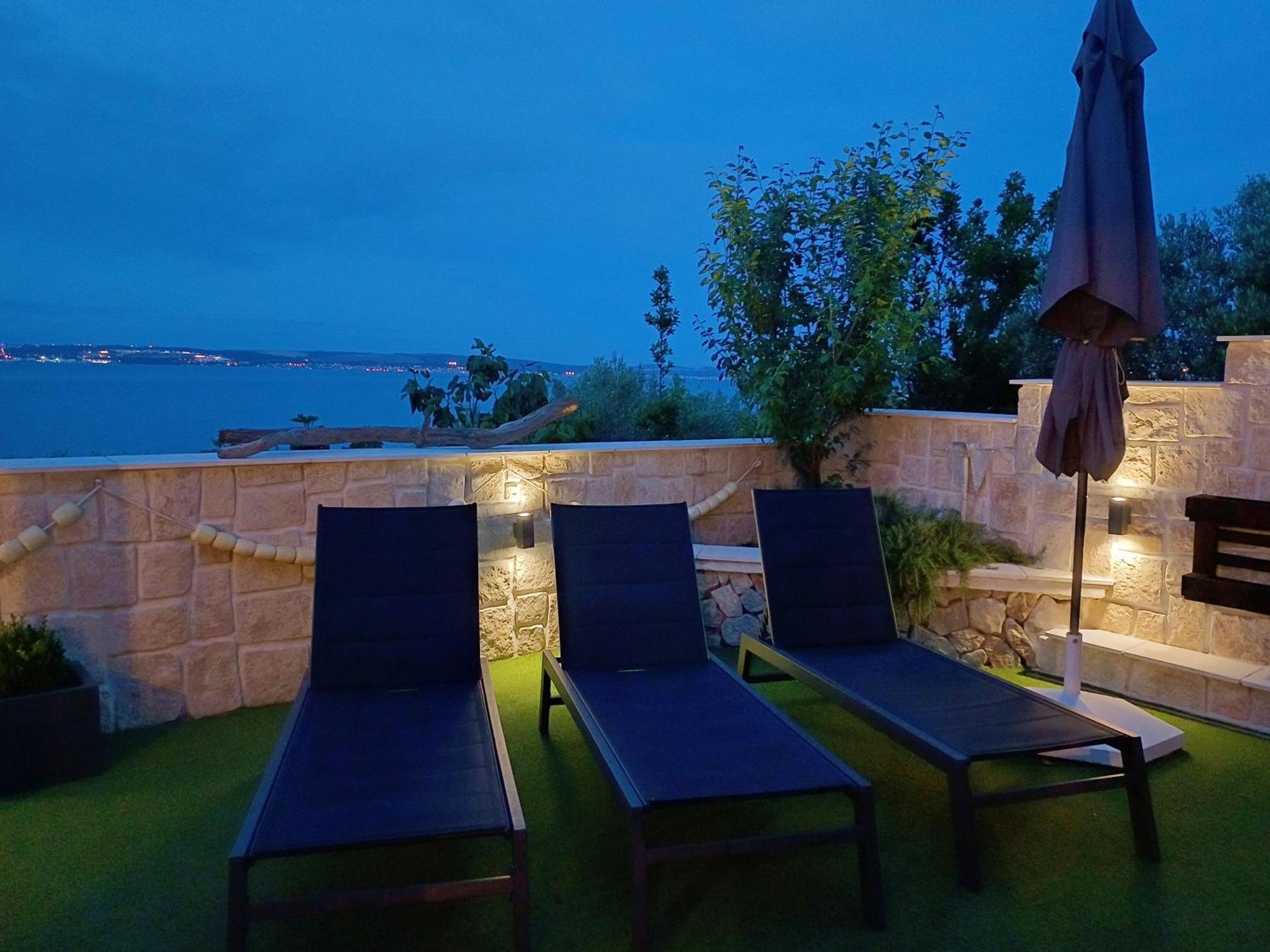 Luxury Sunrise Jacuzzi Apts, 50 M From The Beach Kali Exterior photo